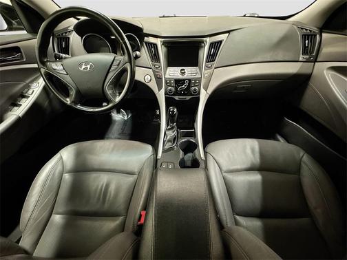 2013 Hyundai SONATA Hybrid Limited