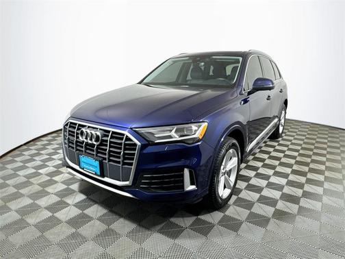 2022 Audi Q7 45 Premium