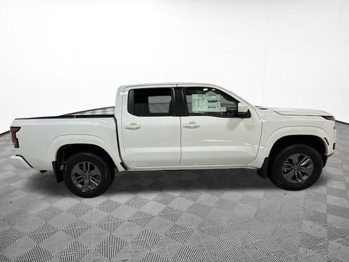 Glacier White 2026 Nissan Frontier SV