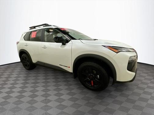 2025 Nissan Rogue Rock Creek