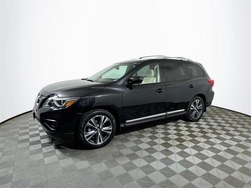 2019 Nissan Pathfinder Platinum
