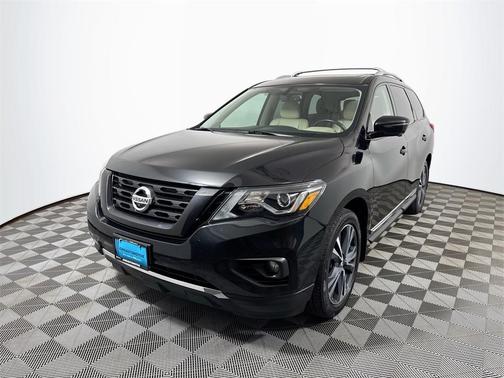 2019 Nissan Pathfinder Platinum