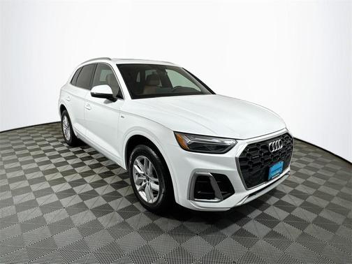 2022 Audi Q5 45 S line Premium