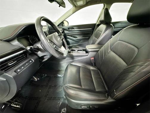 2023 Nissan Altima SR VC-Turbo FWD