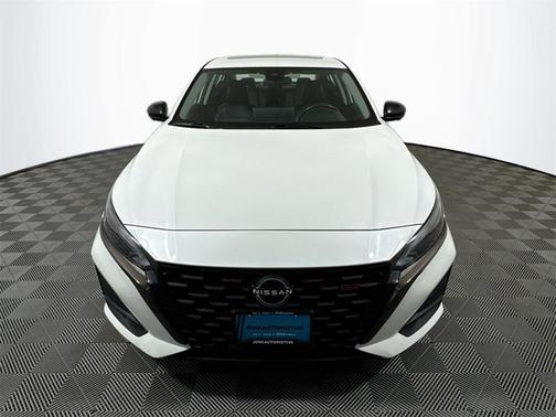 2023 Nissan Altima SR VC-Turbo FWD