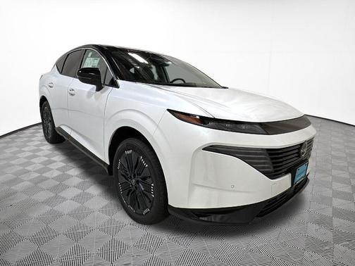 White Pearl 2026 Nissan Murano Platinum