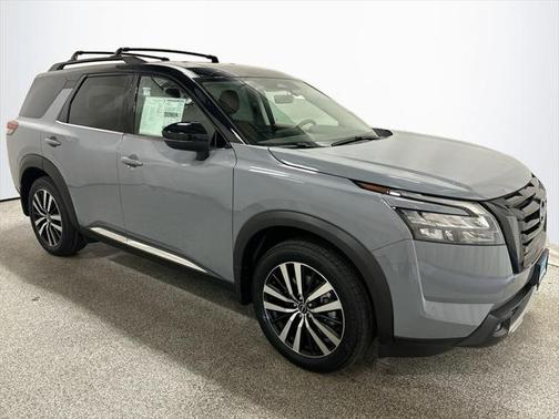 2025 Nissan Pathfinder Platinum 4WD