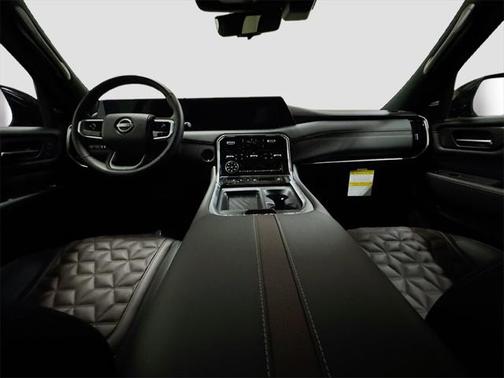 2025 Nissan Armada Platinum 4WD