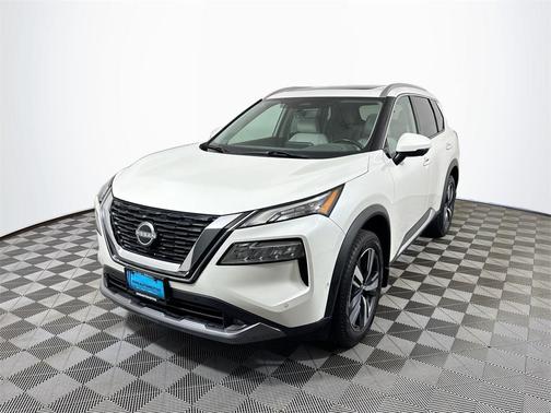 2022 Nissan Rogue SL