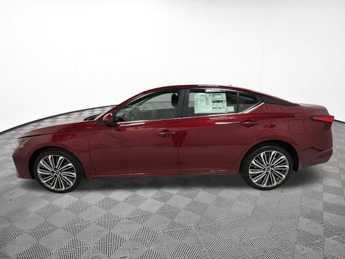 Scarlet 2026 Nissan Altima 2.5 SV
