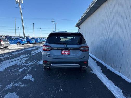 2023 Honda Pilot AWD Elite