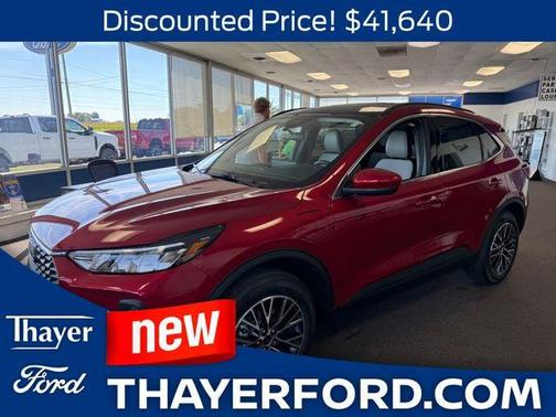 2025 Ford Escape PHEV SE