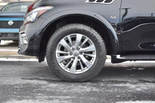 2017 INFINITI QX80 Base