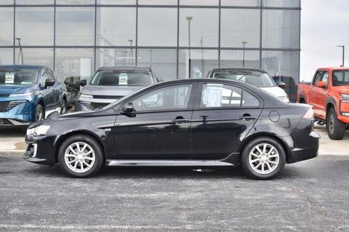 2016 Mitsubishi Lancer ES