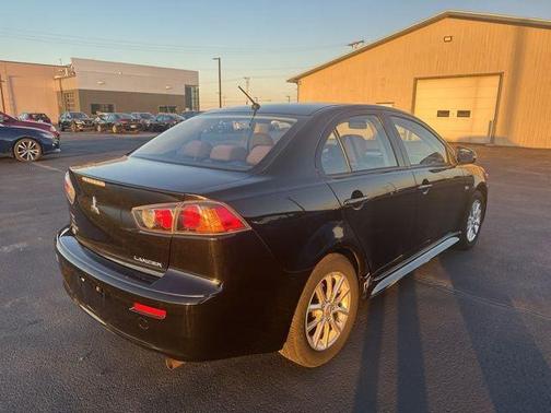 2016 Mitsubishi Lancer ES