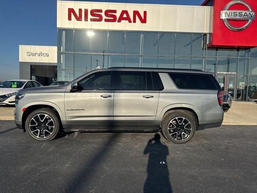 Sterling Gray Metallic 2023 Chevrolet Suburban RST