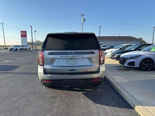 Sterling Gray Metallic 2023 Chevrolet Suburban RST