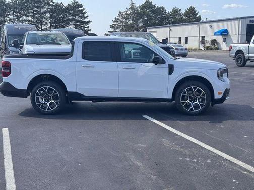 2025 Ford Maverick Lariat