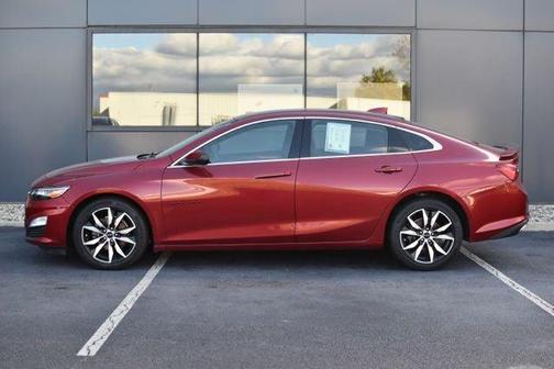 2021 Chevrolet Malibu FWD RS