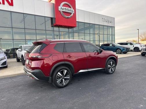 2021 Nissan Rogue Platinum