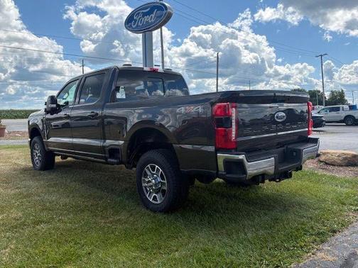 2025 Ford F-350 Lariat