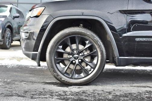 2020 Jeep Grand Cherokee Laredo