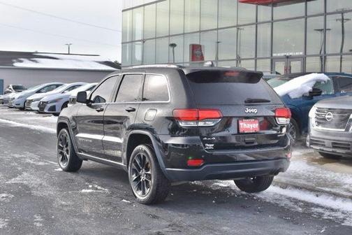 2020 Jeep Grand Cherokee Laredo
