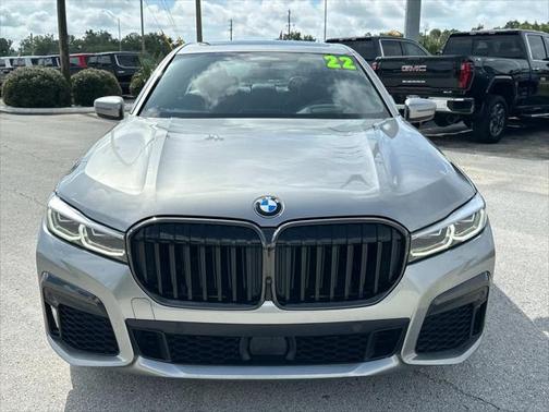 2022 BMW 740 i xDrive