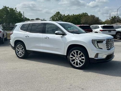 2025 GMC Acadia Denali