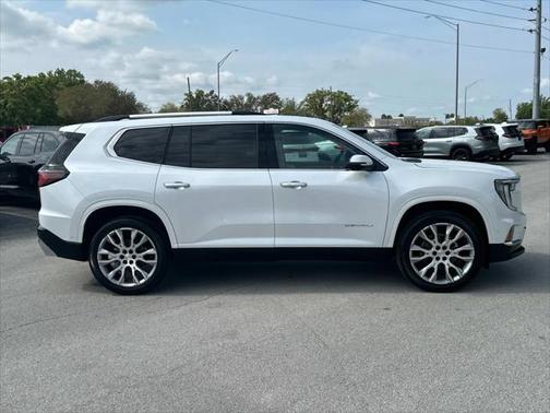 2025 GMC Acadia Denali