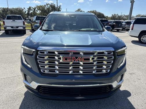 2025 GMC Acadia Denali