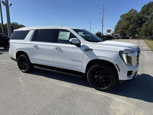 2026 GMC Yukon XL 4WD Elevation