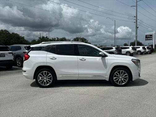 2023 GMC Terrain Denali