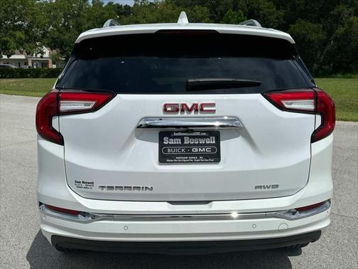 2023 GMC Terrain Denali