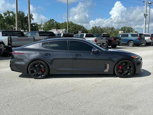 2021 Kia Stinger GT1