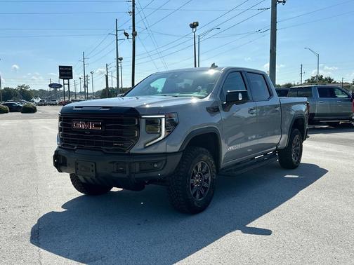 2025 GMC Sierra 1500 AT4X