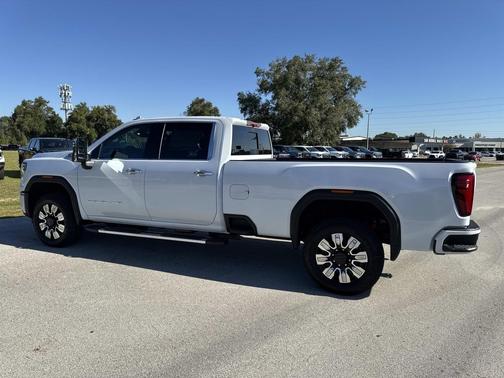 2026 GMC Sierra 3500 Denali