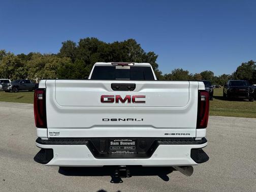 2026 GMC Sierra 3500 Denali