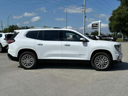 2025 GMC Acadia Denali