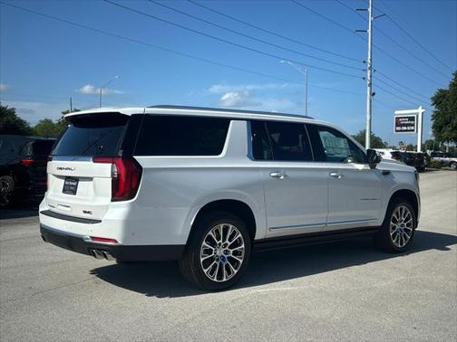 2025 GMC Yukon XL Denali