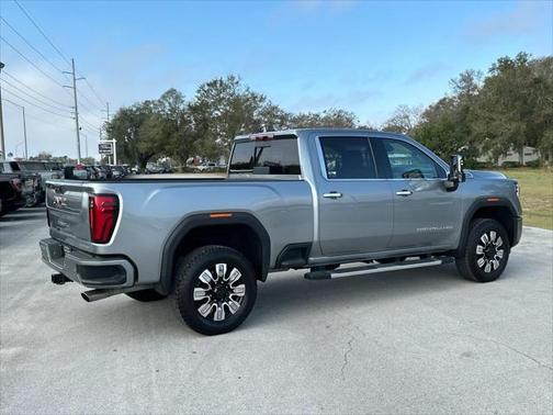 2024 GMC Sierra 2500 Denali