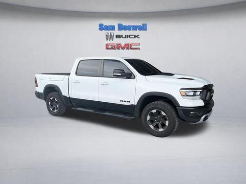 Bright White Clearcoat 2020 RAM 1500 Rebel