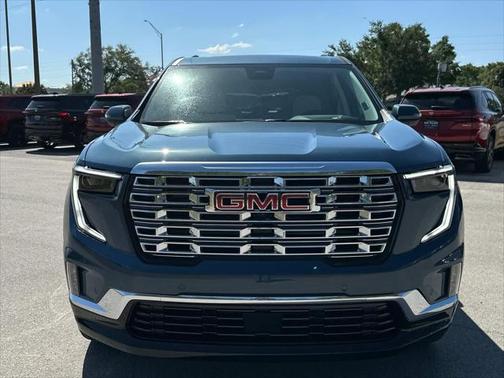 2025 GMC Acadia Denali