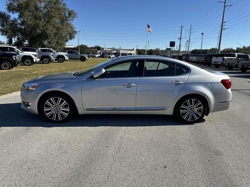 2016 Kia Cadenza Premium