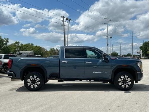 2024 GMC Sierra 2500 Denali