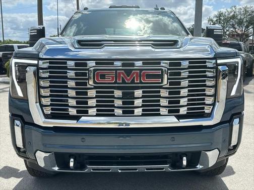 2024 GMC Sierra 2500 Denali