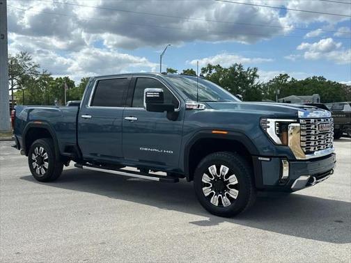 2024 GMC Sierra 2500 Denali