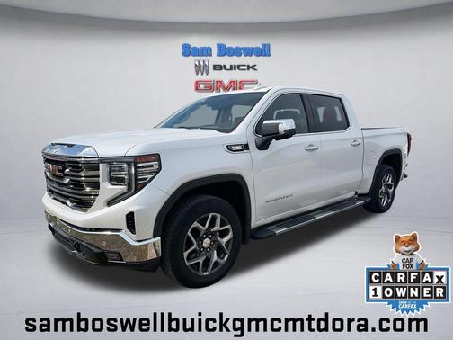 White Frost Tricoat 2023 GMC Sierra 1500 SLT