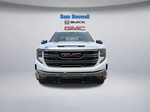 White Frost Tricoat 2023 GMC Sierra 1500 SLT