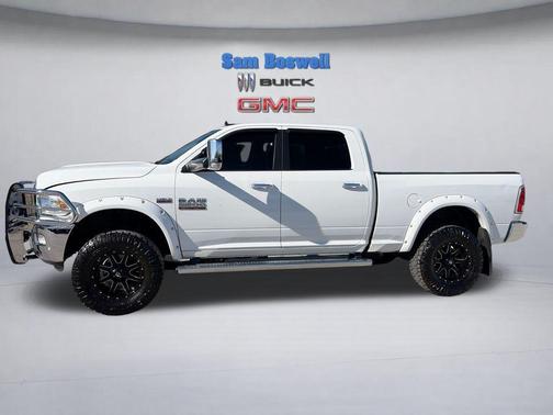2018 RAM 2500 Laramie Crew Cab 4x4 6'4' Box
